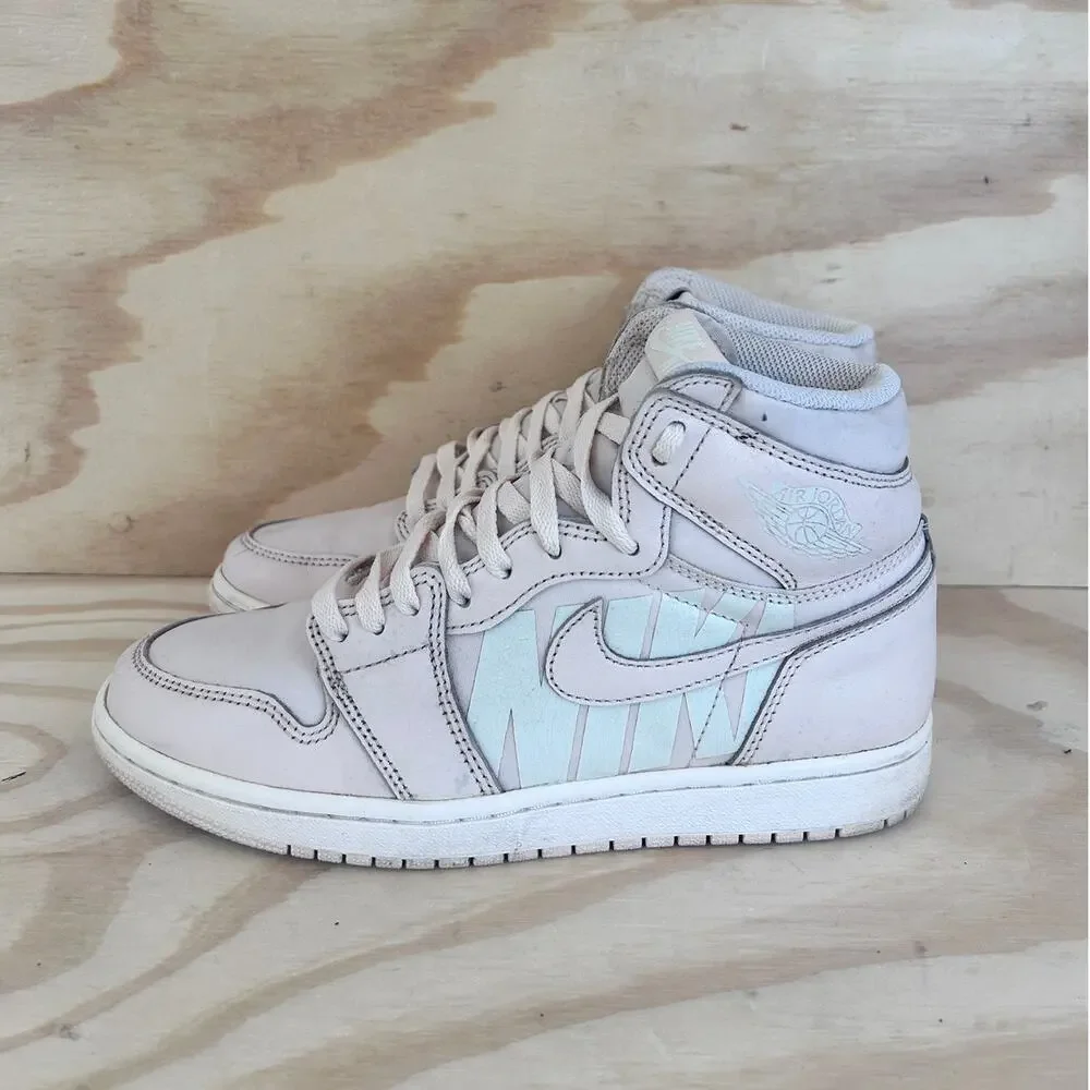 Nike - Air Jordan 1 Retro Hi OG - Sneakers - White/Pink - Men's - 8 - 555088-801